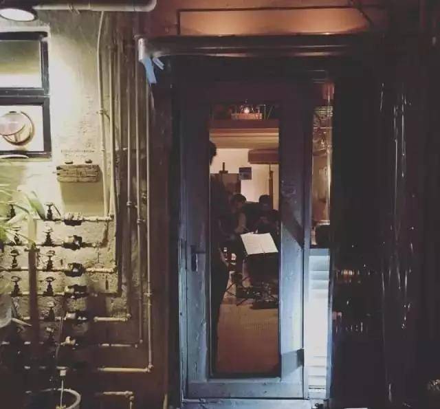 探索隐秘小巷的宝藏，最新领域访问与独特小店奇旅