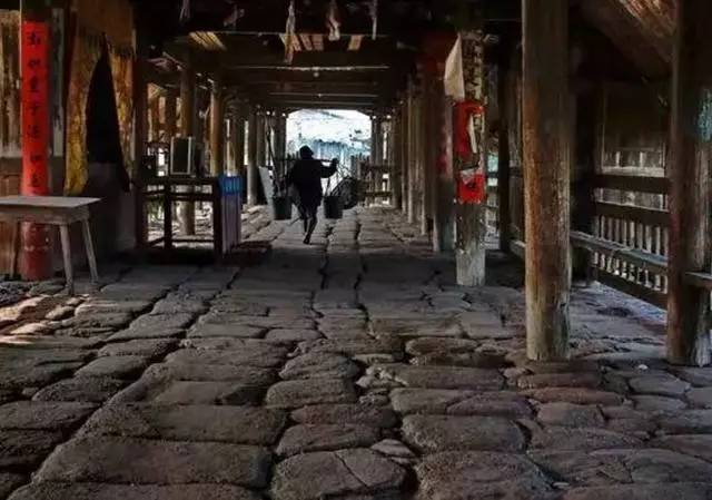 昆明两区小巷风情与隐藏特色小店最新消息揭秘
