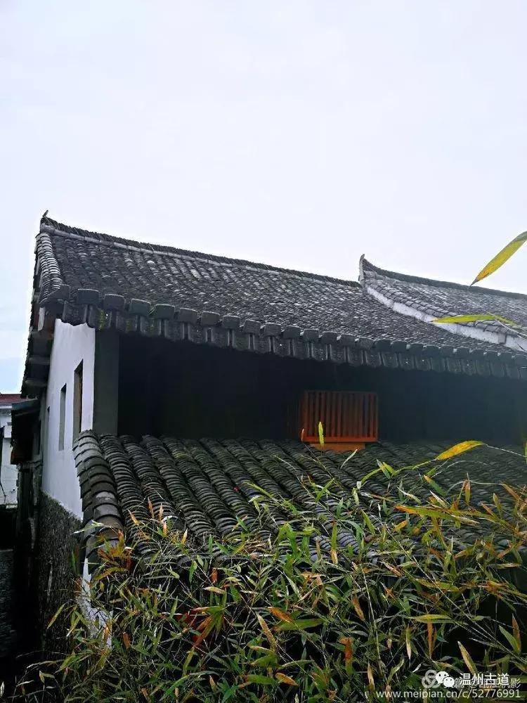 华为最新发布科技瑰宝与美食惊喜，巷弄深处的华为新视界与味蕾盛宴